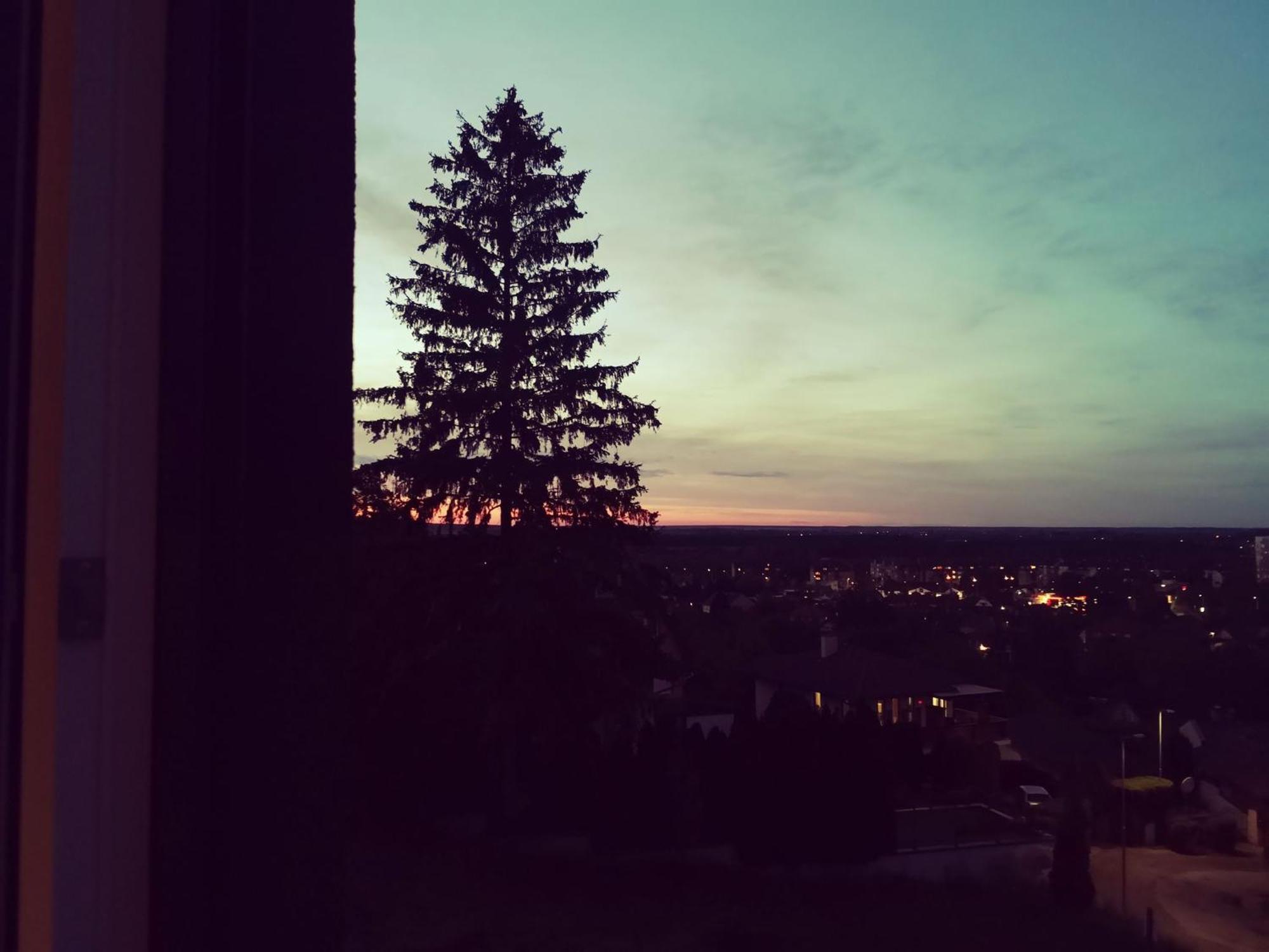 West Panorama Penthouse - Apartment With A Fantastic View Of The City ソンバトヘイ エクステリア 写真