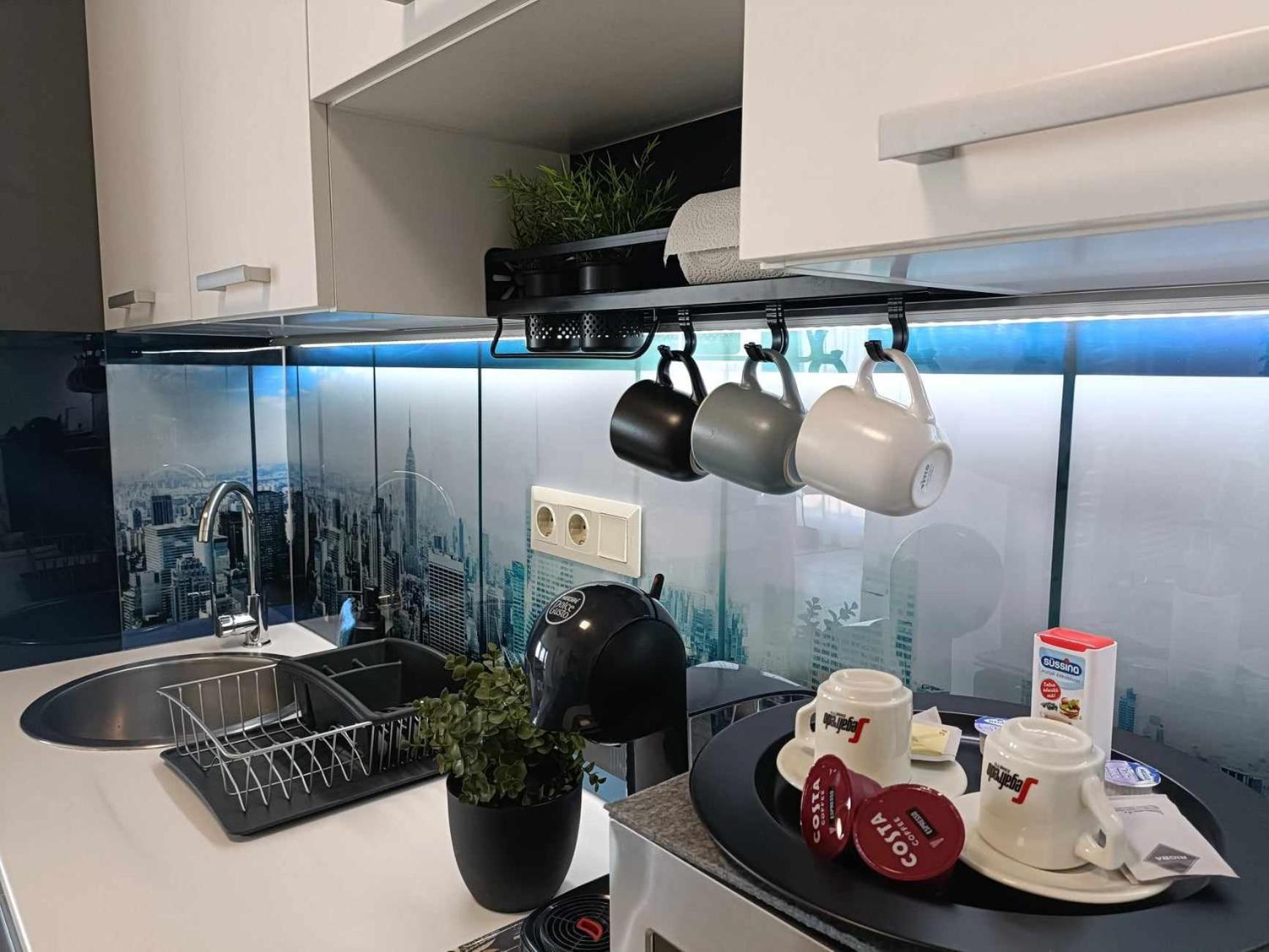 West Panorama Penthouse - Apartment With A Fantastic View Of The City ソンバトヘイ エクステリア 写真